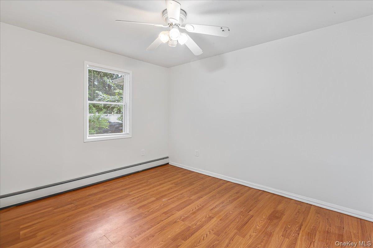 5 Sycamore Street, Centereach, NY 11720