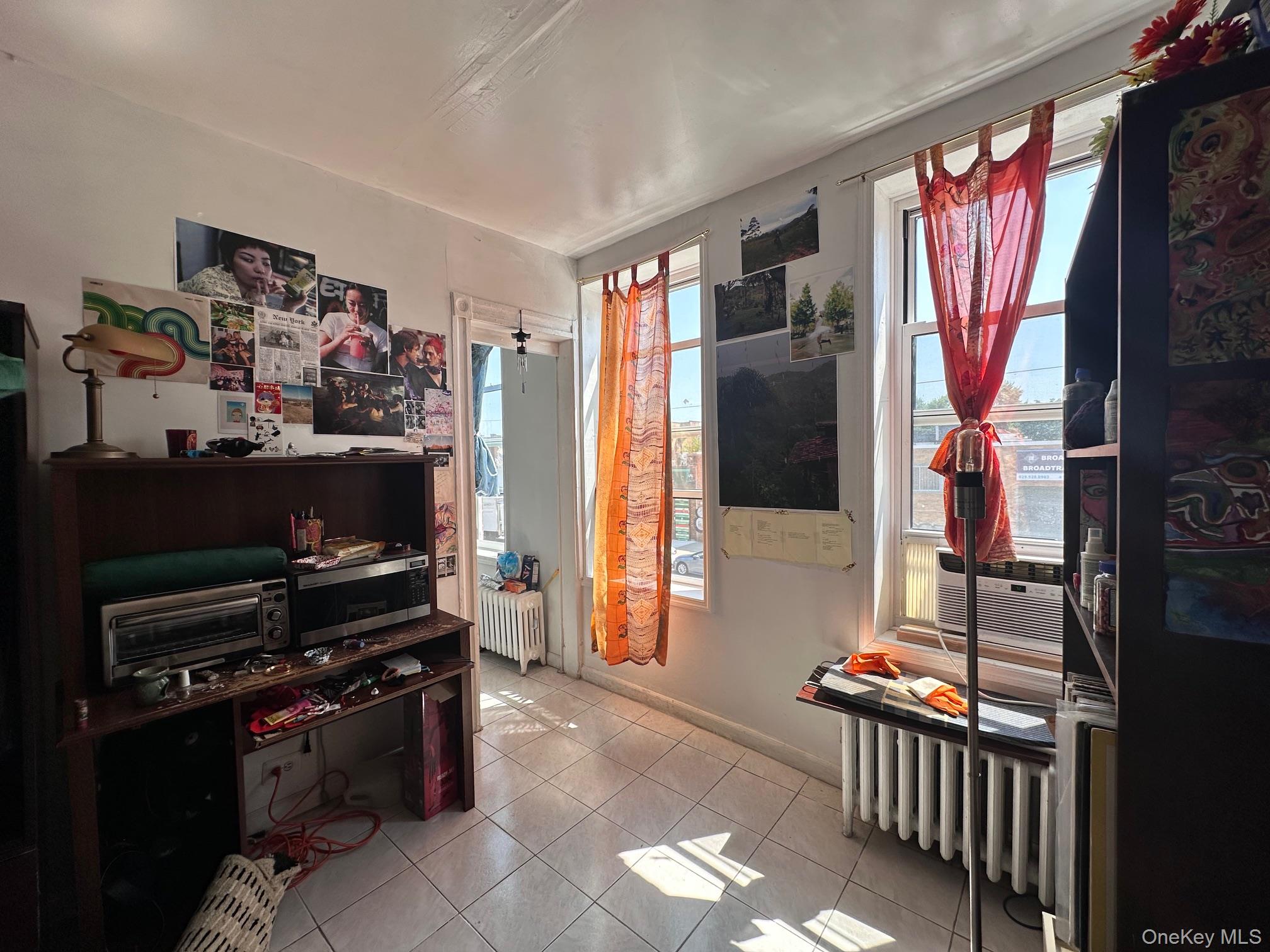 4134 39th Street, Long Island City, NY 11104