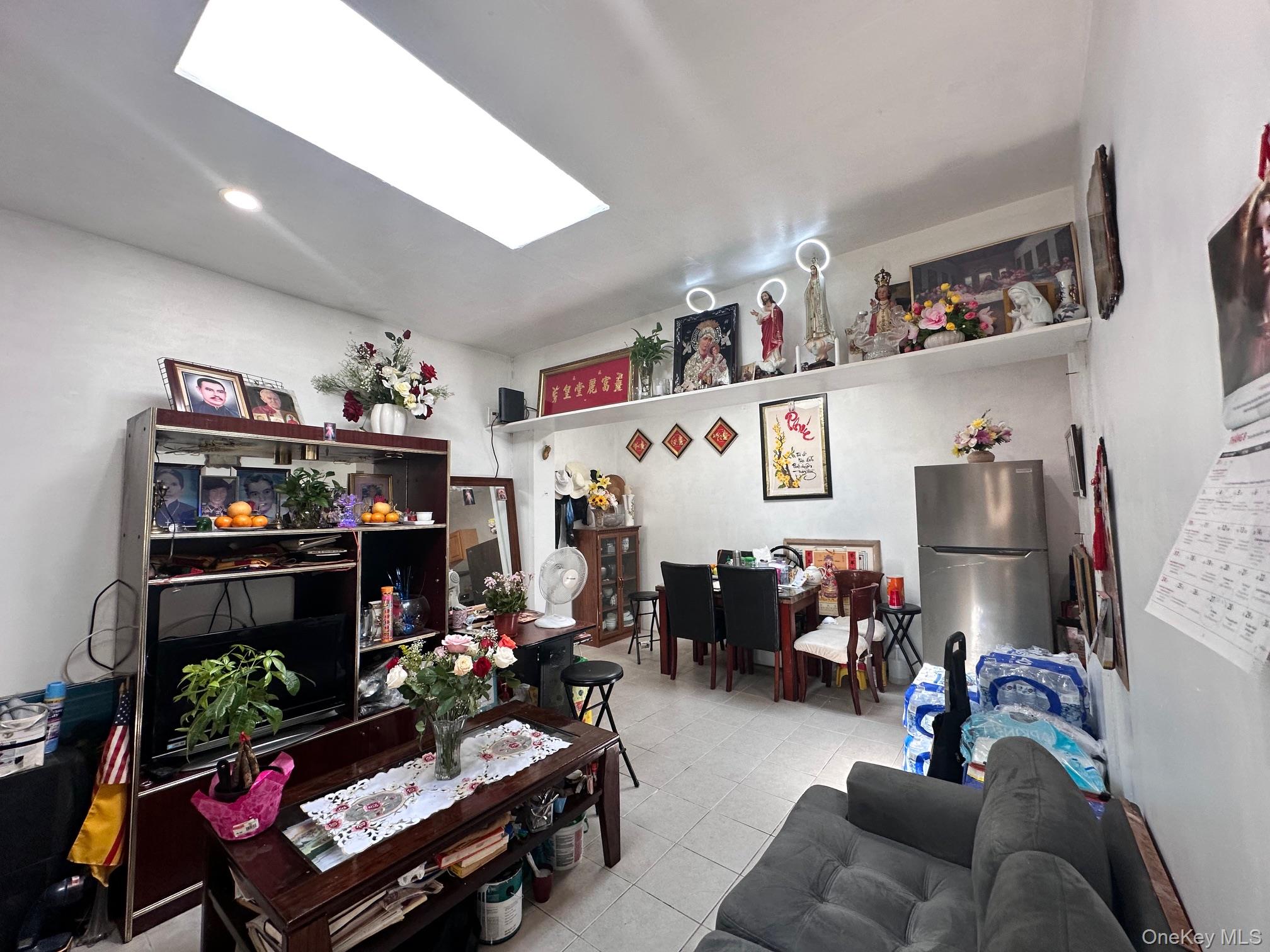 4134 39th Street, Long Island City, NY 11104