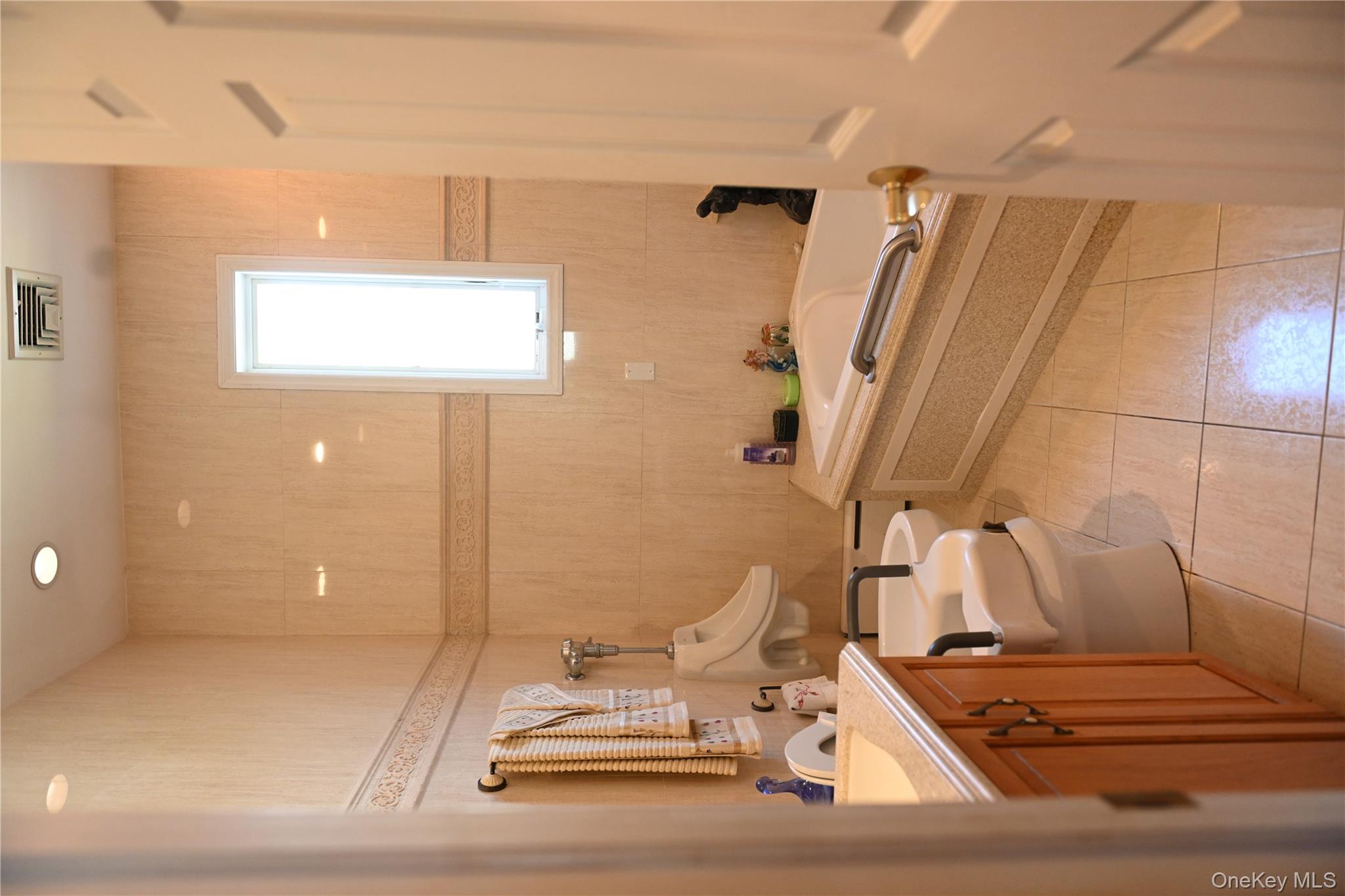 115 Riviera Drive, Mastic Beach, NY 11951