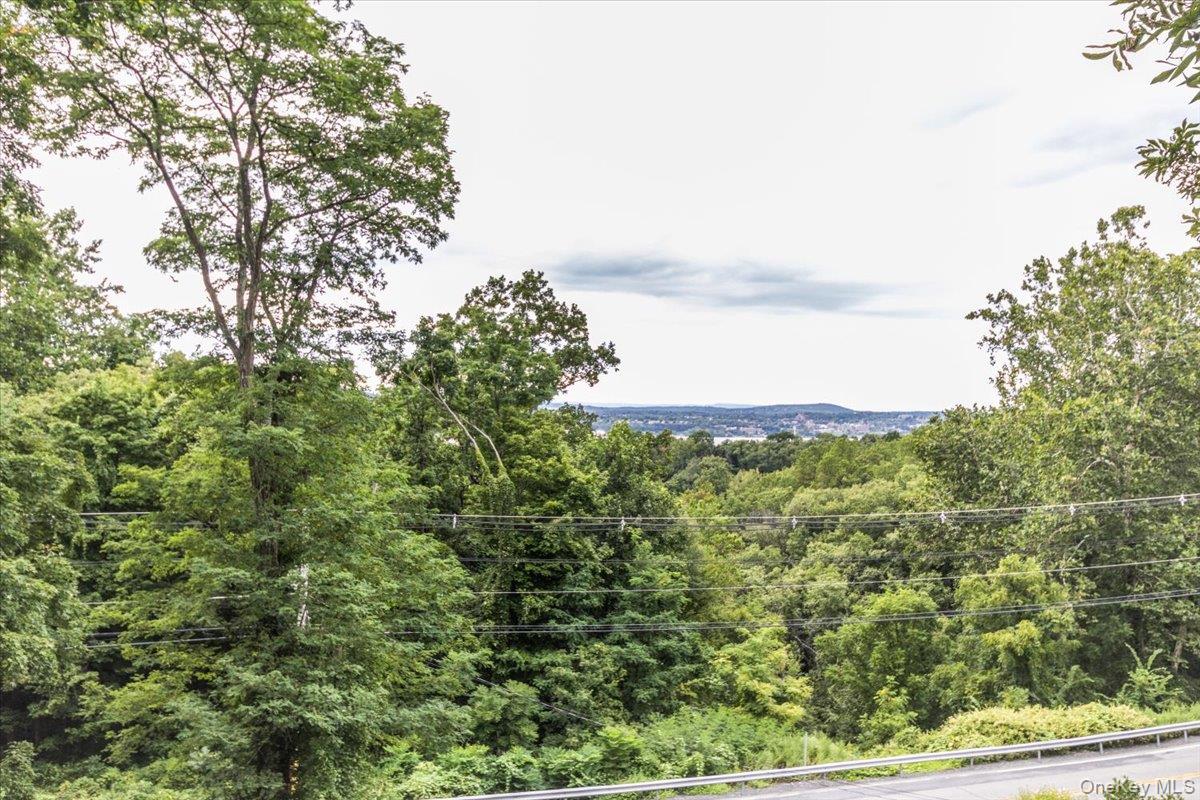 19 Melzingah Reservoir Road, Beacon, NY 12508