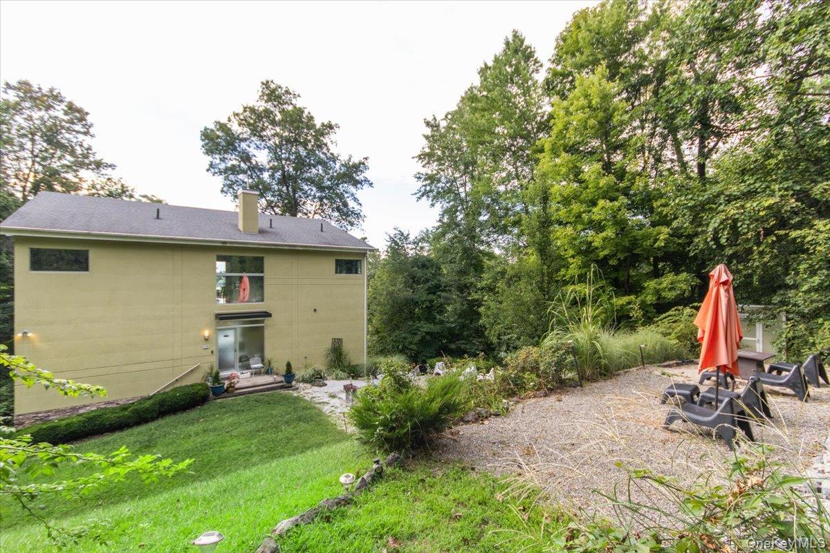 19 Melzingah Reservoir Road, Beacon, NY 12508