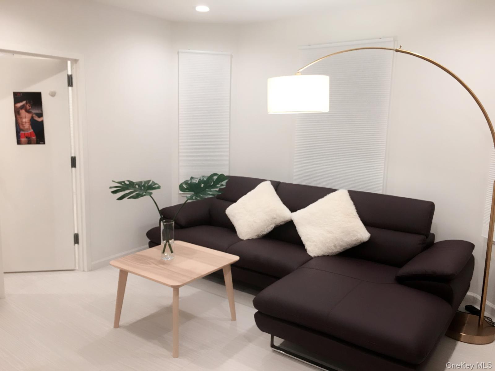 8502 96th Street, Woodhaven, NY 11421