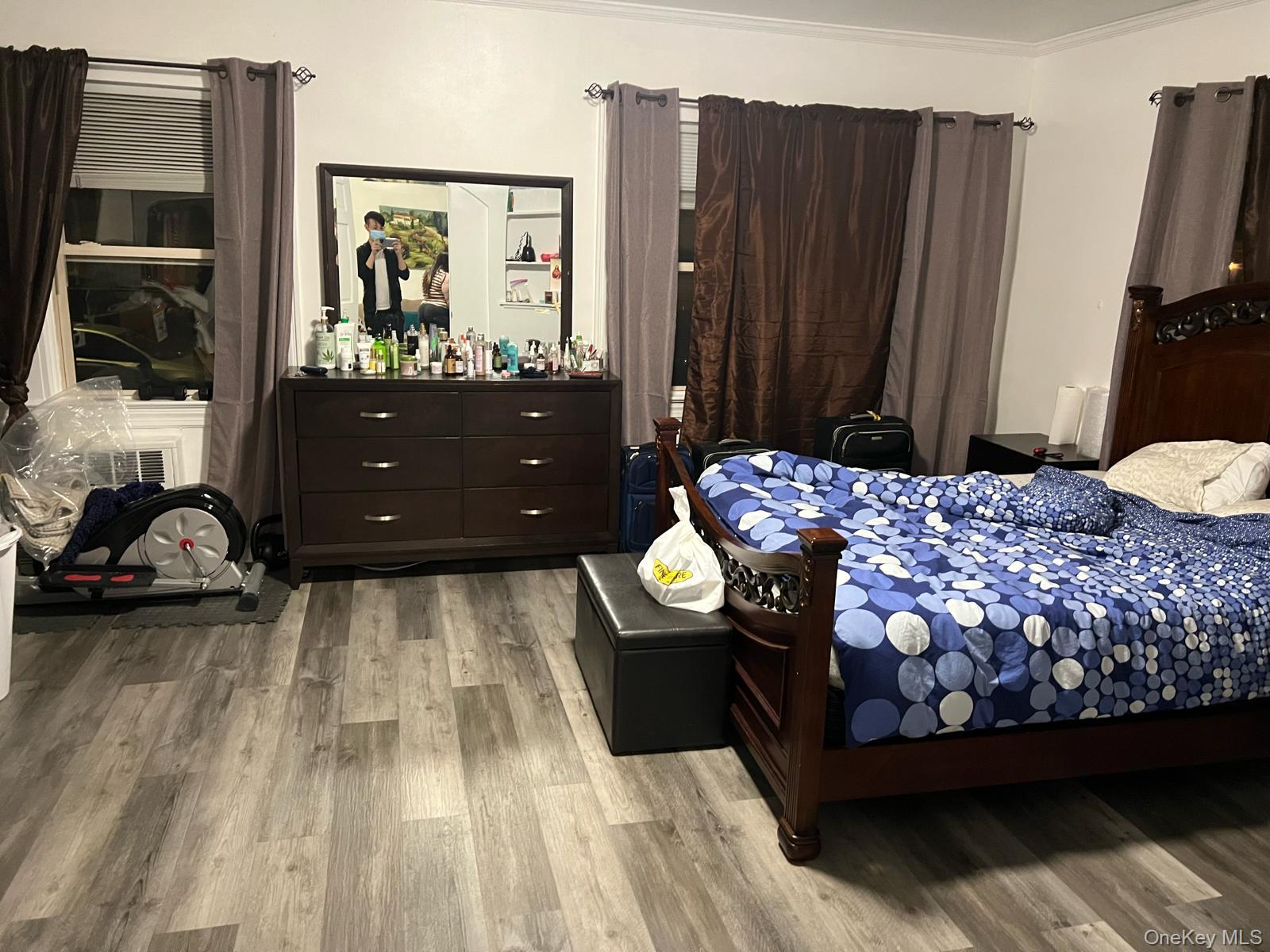 8502 96th Street, Woodhaven, NY 11421