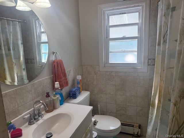 10 Downs Road, Hempstead, NY 11550