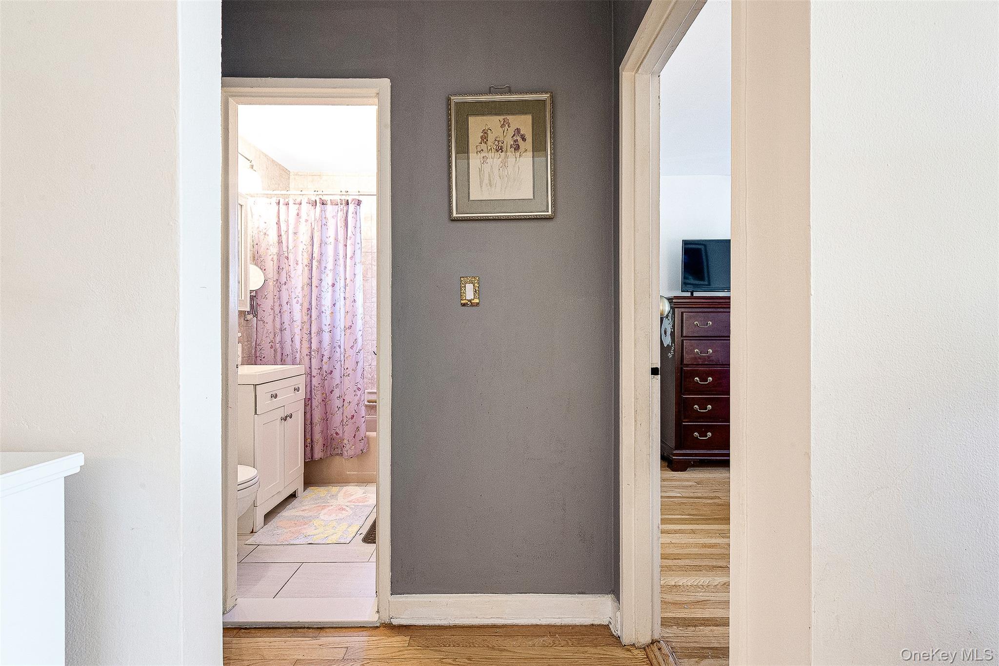 72-61 113th Street # 6P, Forest Hills, NY 11375