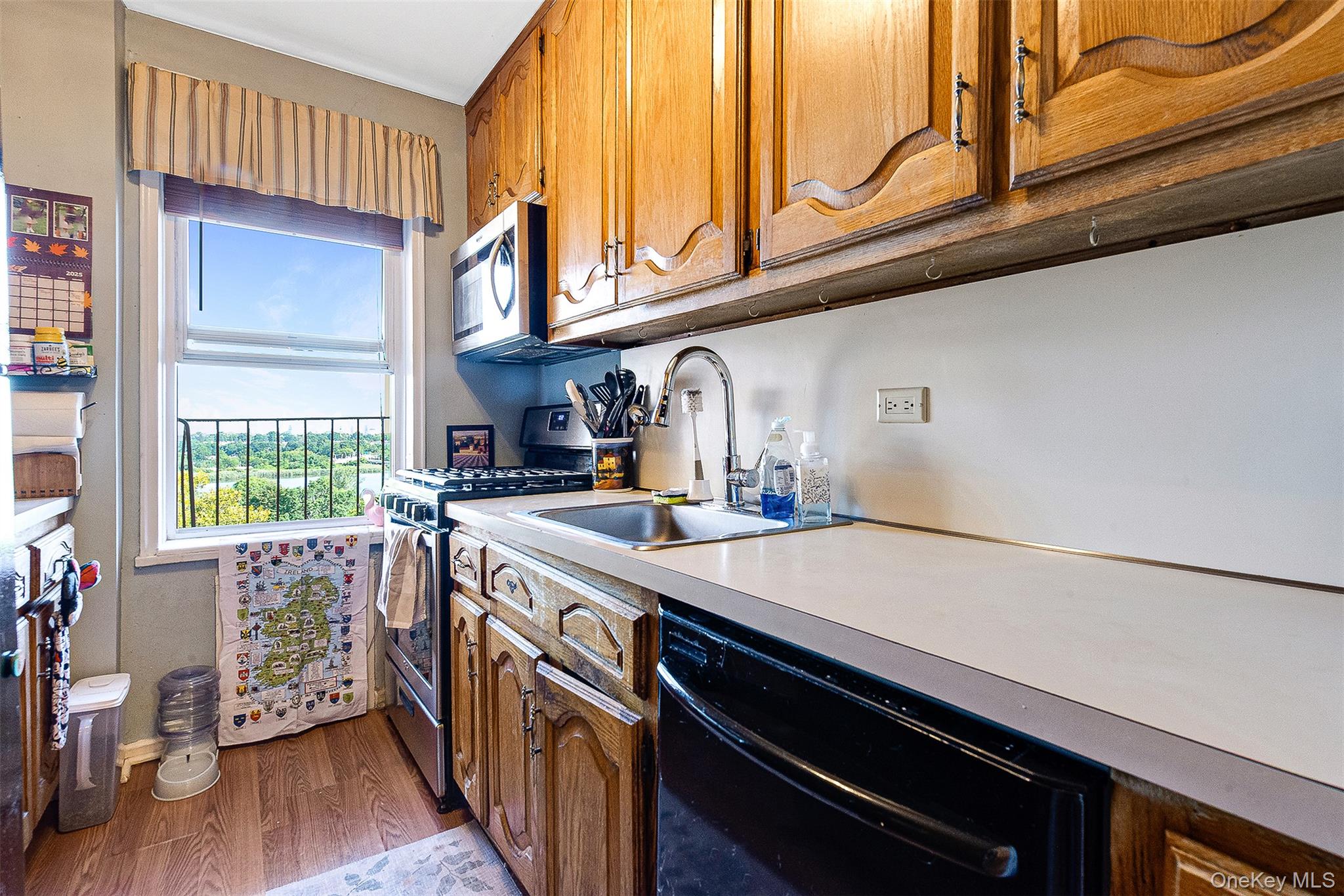 72-61 113th Street # 6P, Forest Hills, NY 11375