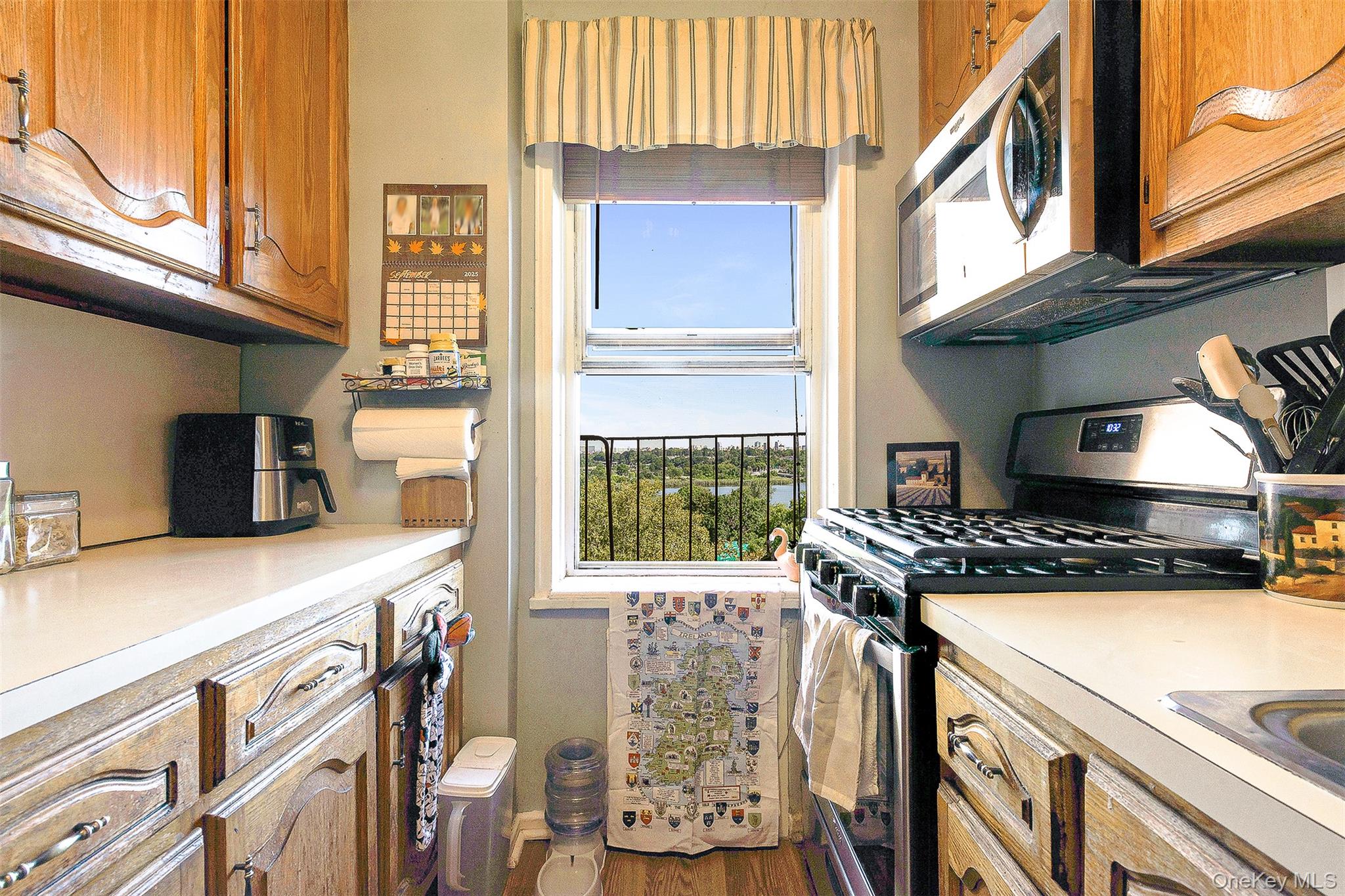 72-61 113th Street # 6P, Forest Hills, NY 11375