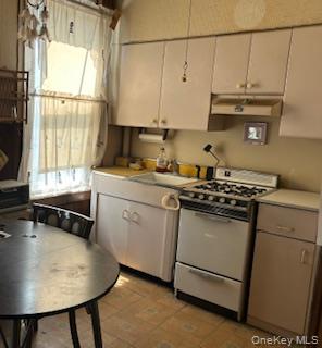 67-29 52 Road, Maspeth, NY 11378