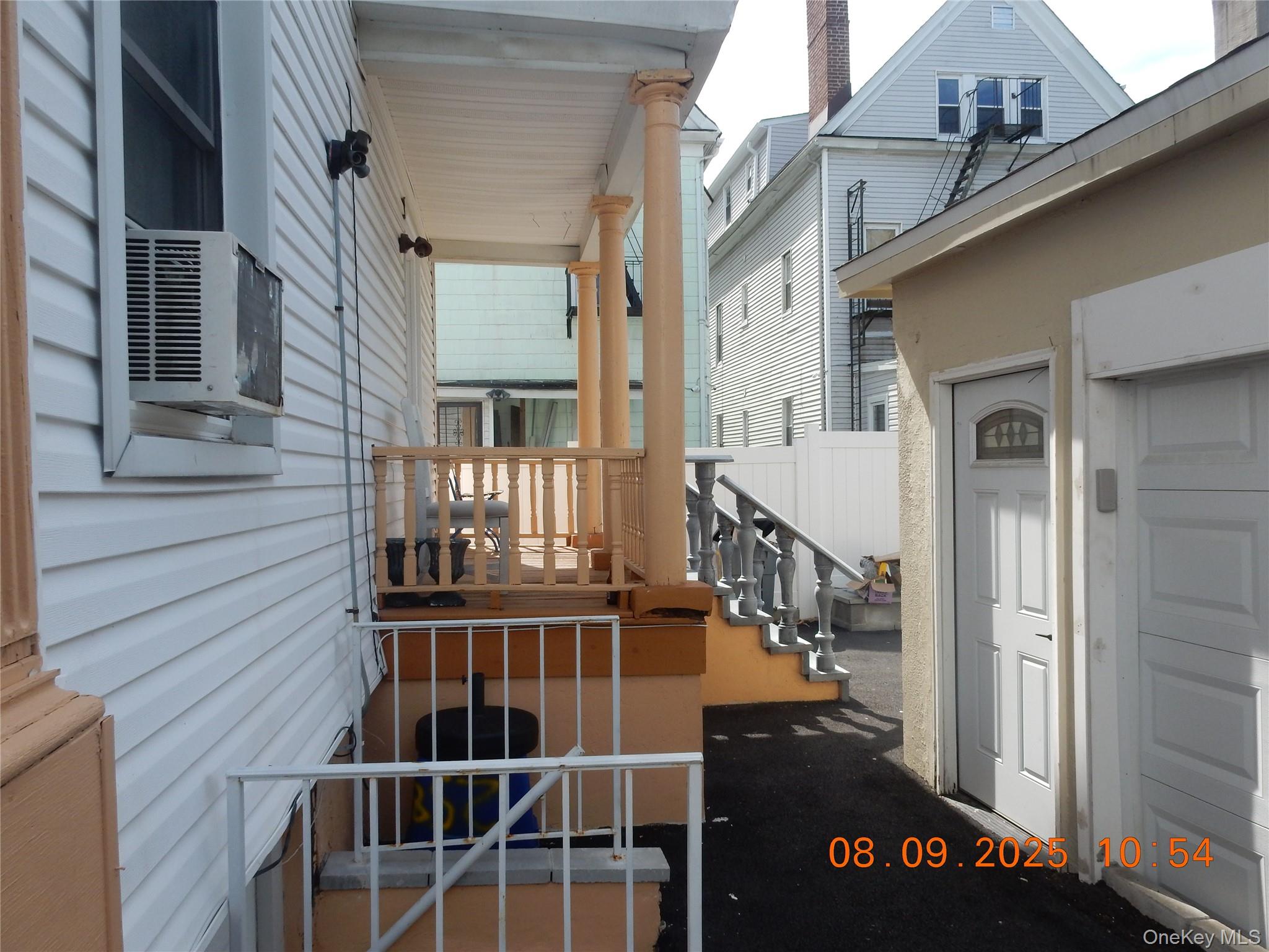 258 S 10th Avenue, Mount Vernon, NY 10550