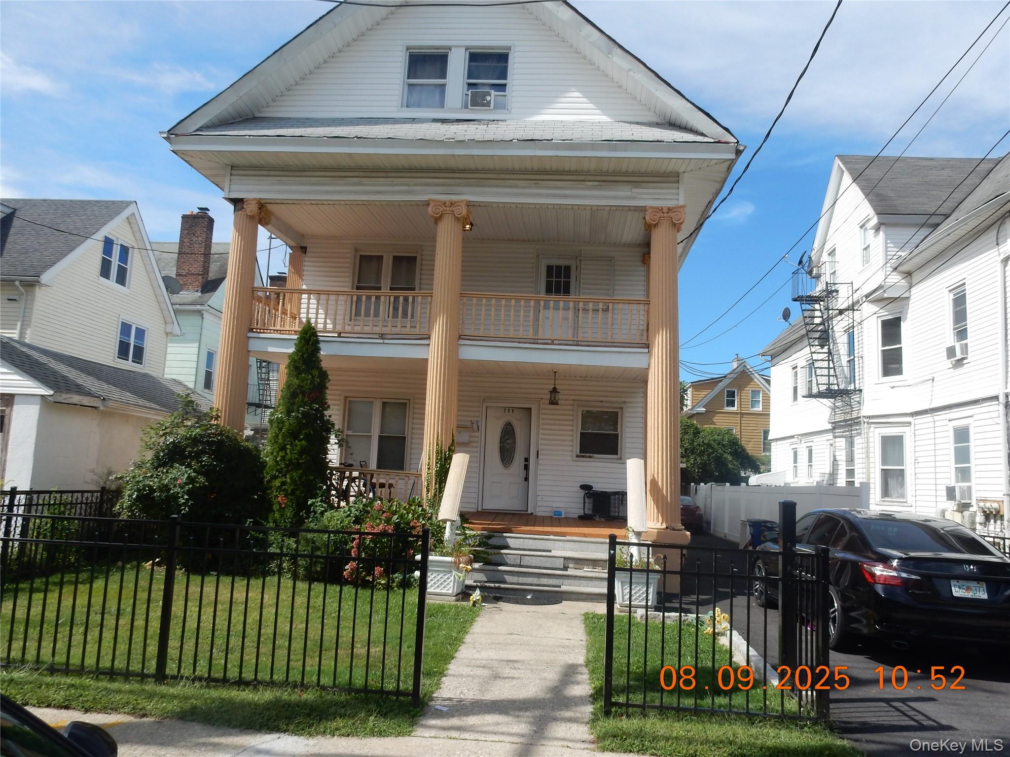 258 S 10th Avenue, Mount Vernon, NY 10550