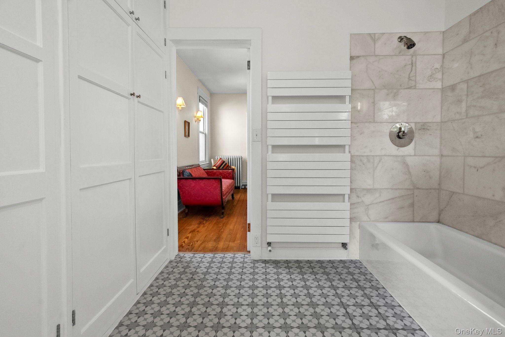 39 Bayley Avenue, Yonkers, NY 10705