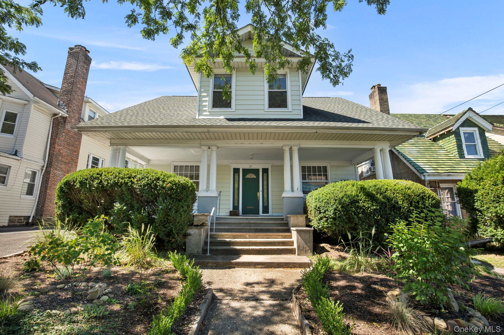 39 Bayley Avenue, Yonkers, NY 10705