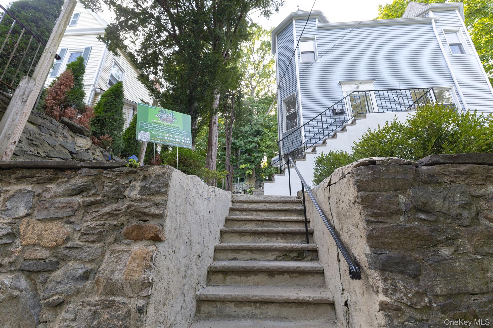 15 Desmond Avenue, Bronxville, NY 10708