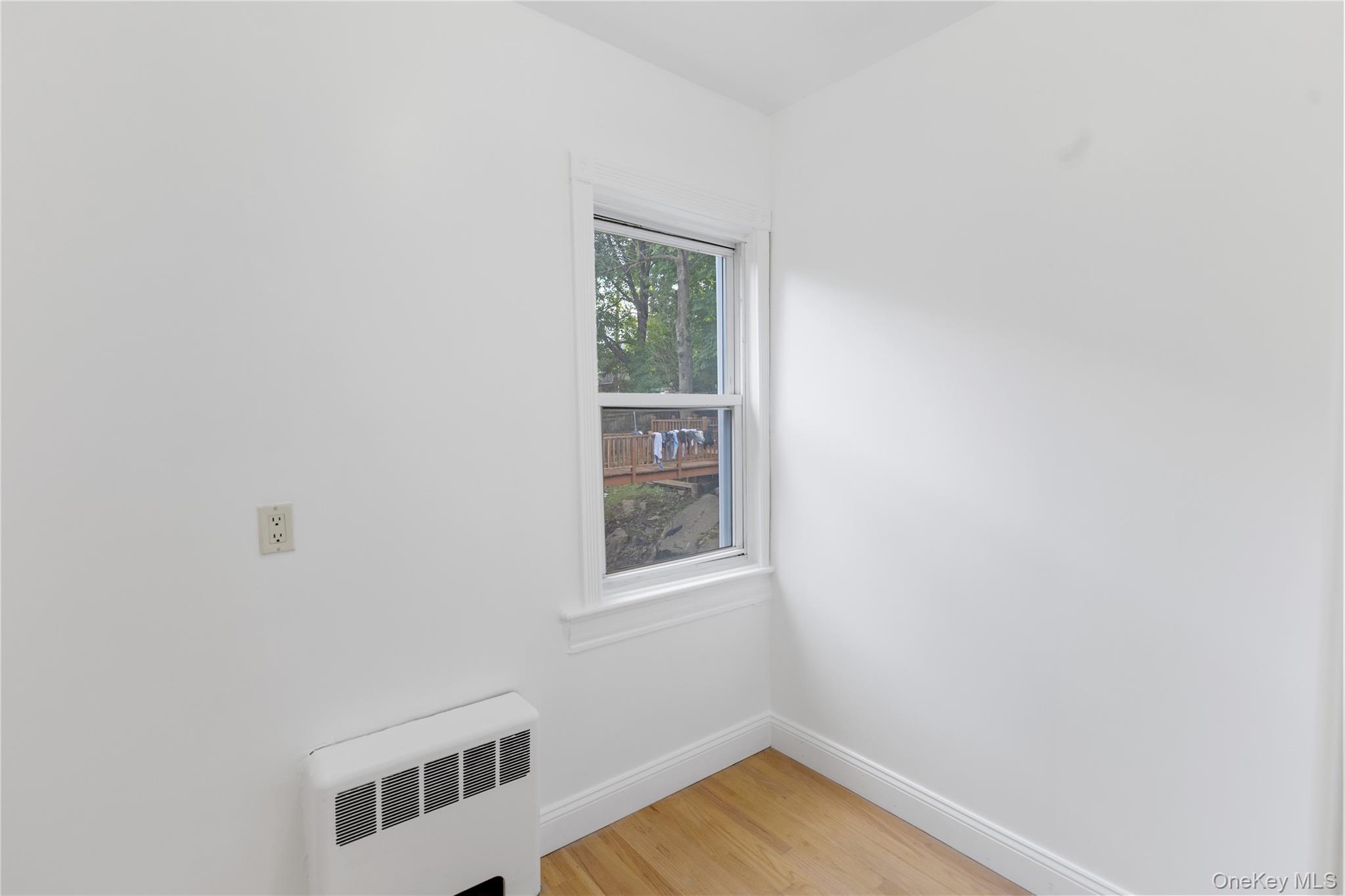 15 Desmond Avenue, Bronxville, NY 10708