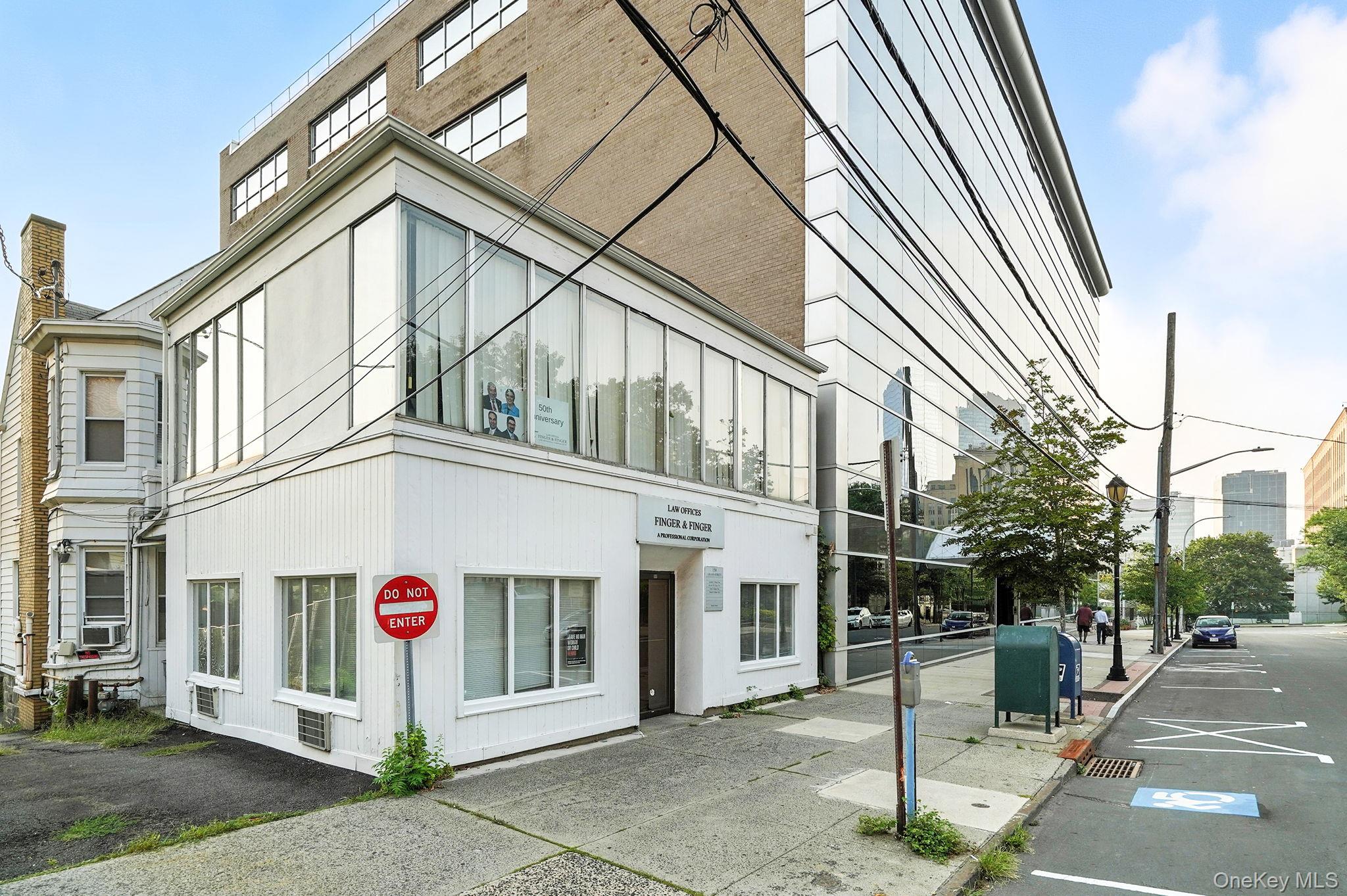 158 Grand Street, White Plains, NY 10601