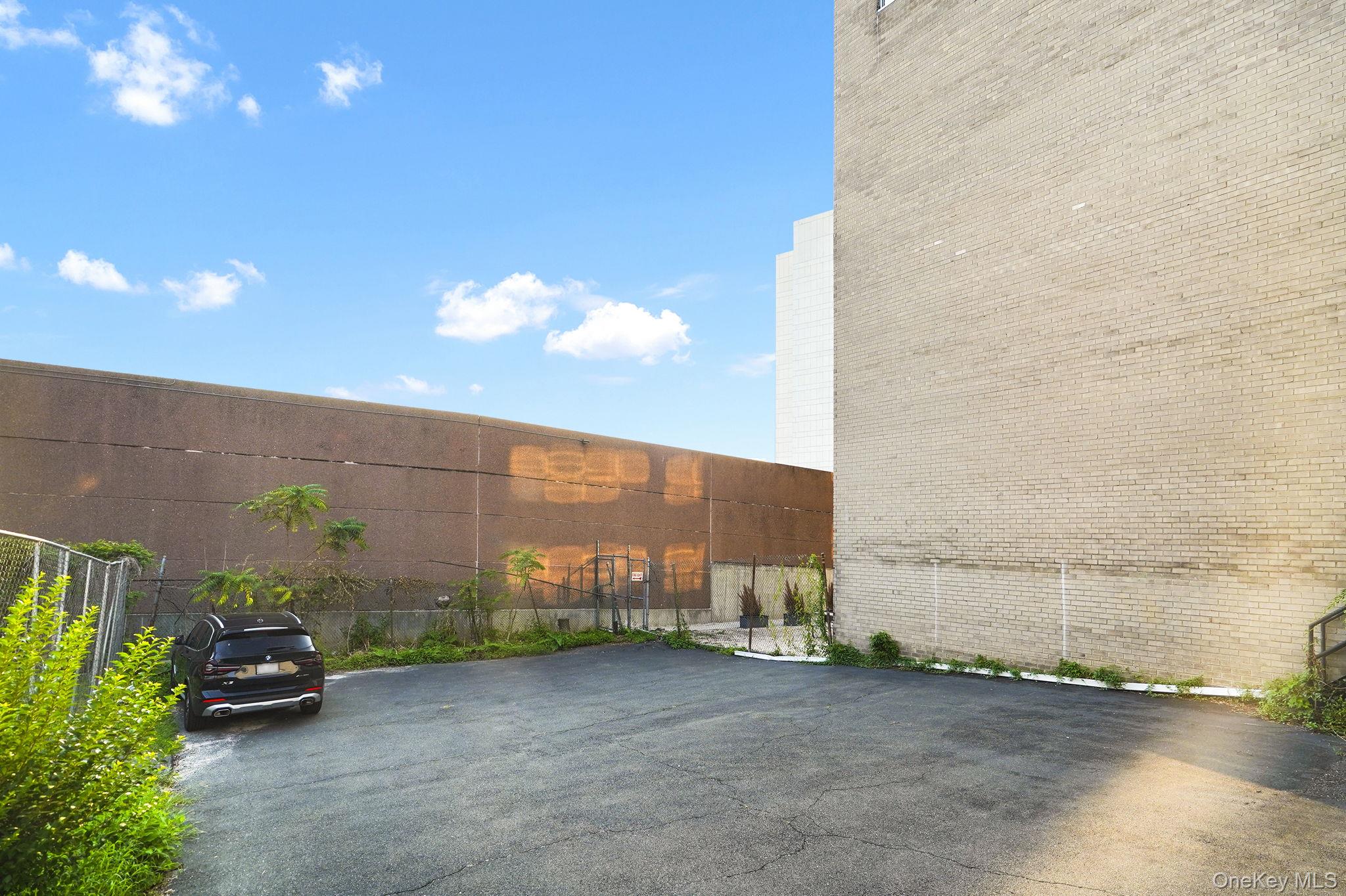 158 Grand Street, White Plains, NY 10601