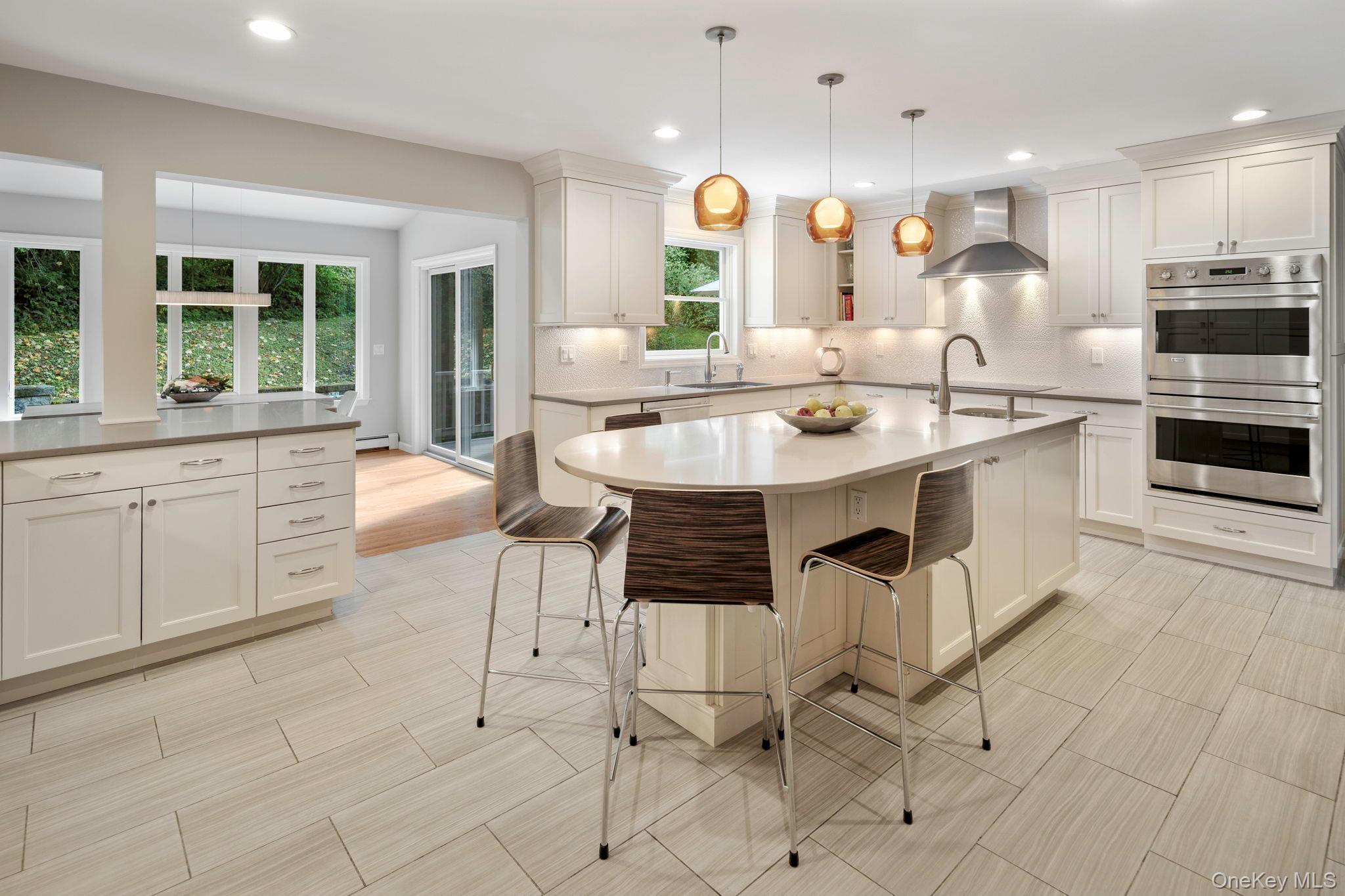 35 Whitlaw Lane, Chappaqua, NY 10514