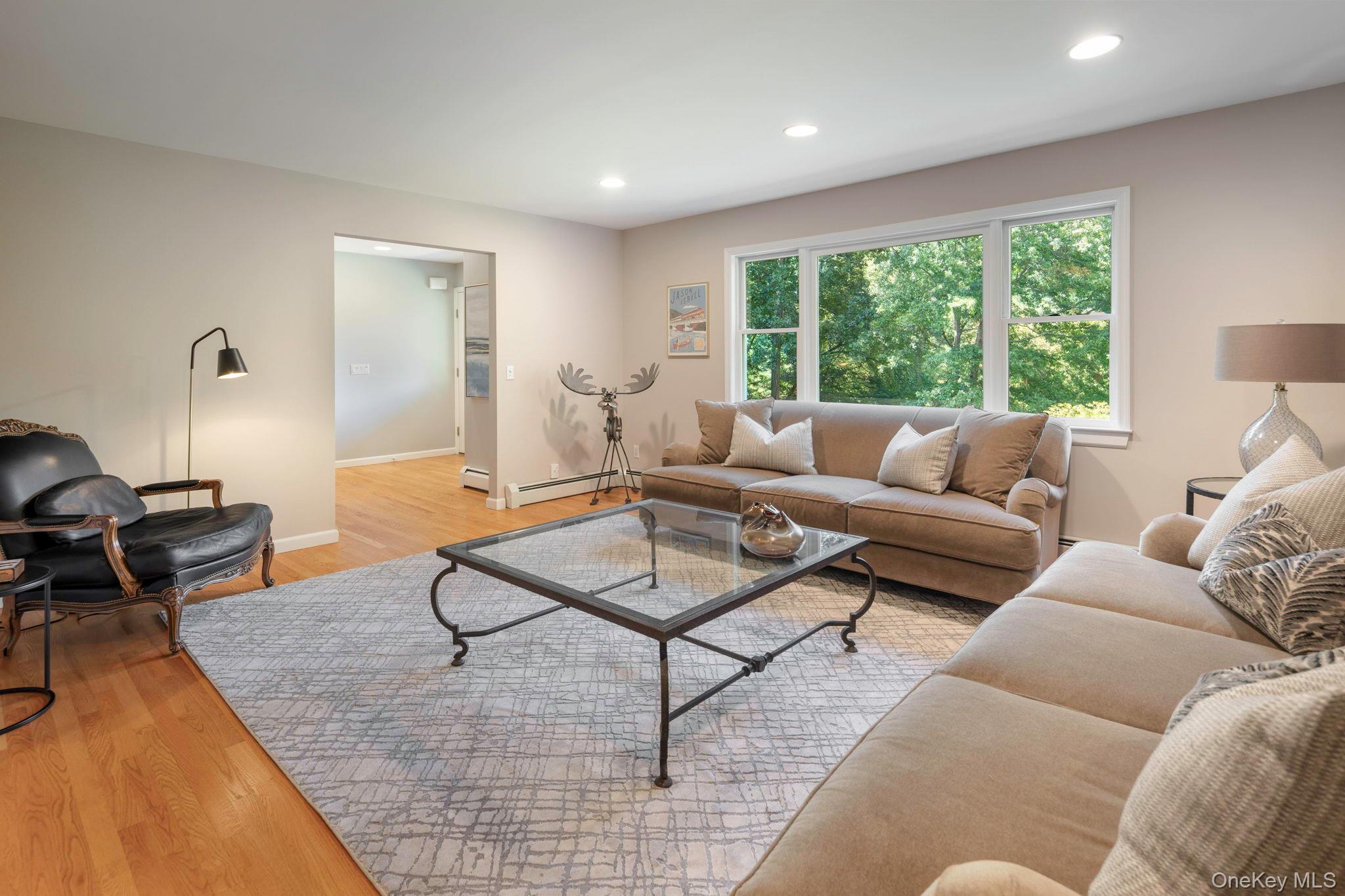 35 Whitlaw Lane, Chappaqua, NY 10514