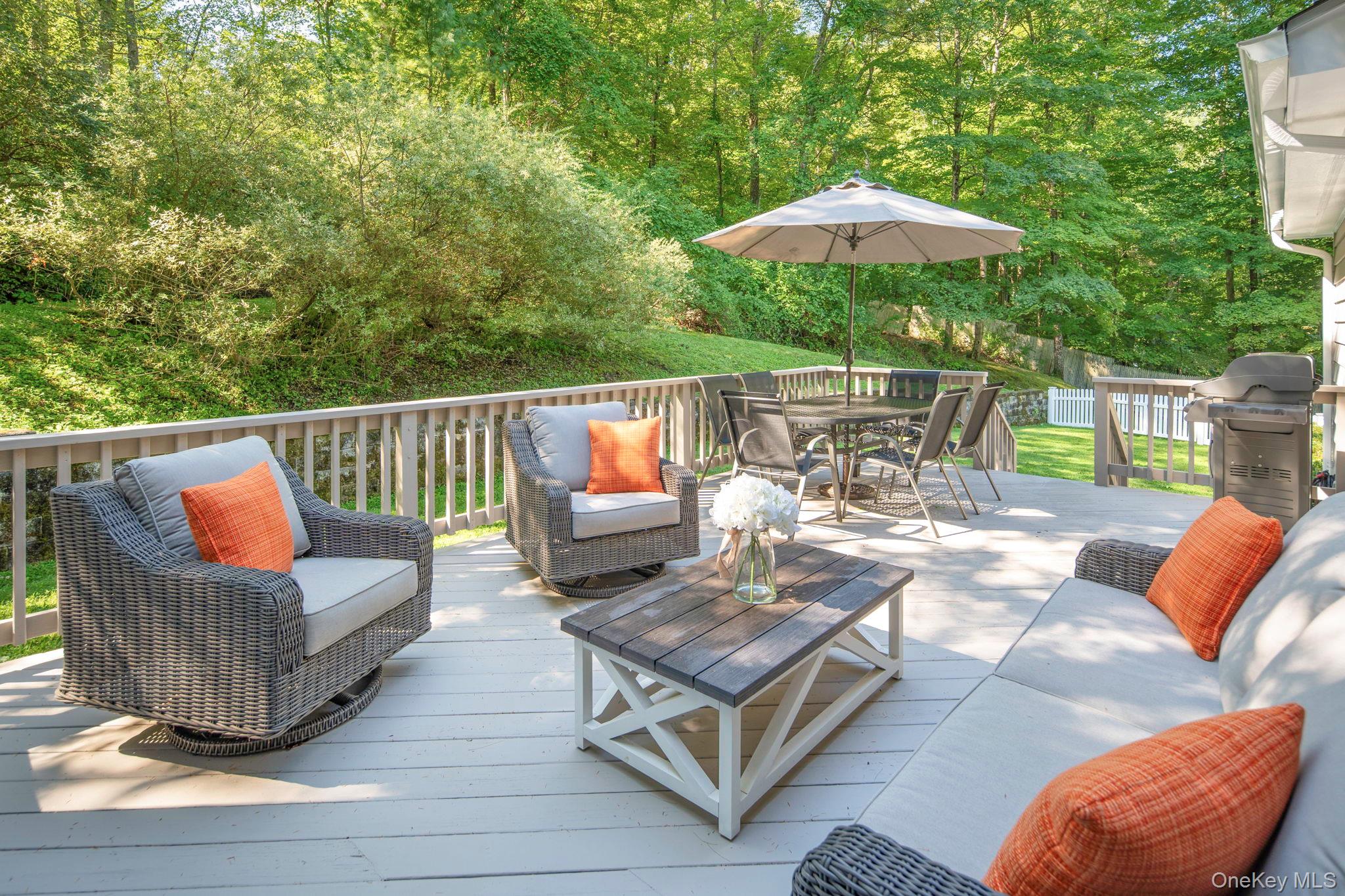 35 Whitlaw Lane, Chappaqua, NY 10514