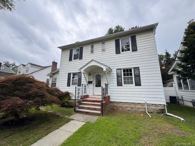 207 S Grand Avenue, Poughkeepsie, NY 12603