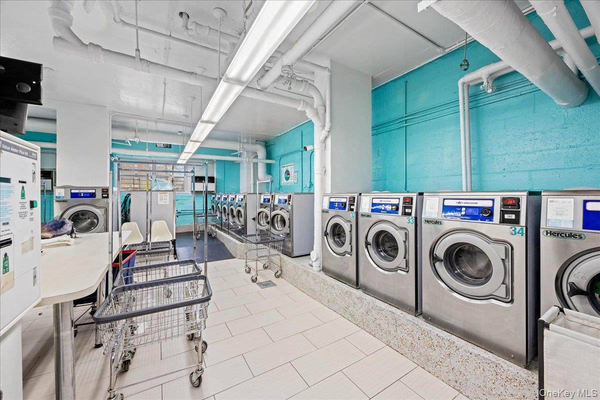 477 FDR Drive # M1602, New York (Manhattan), NY 10002