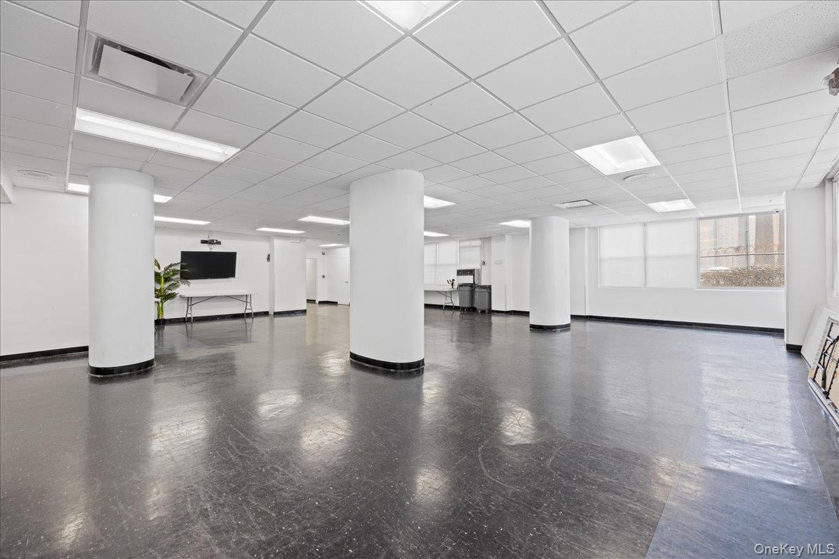 477 FDR Drive # M1602, New York (Manhattan), NY 10002