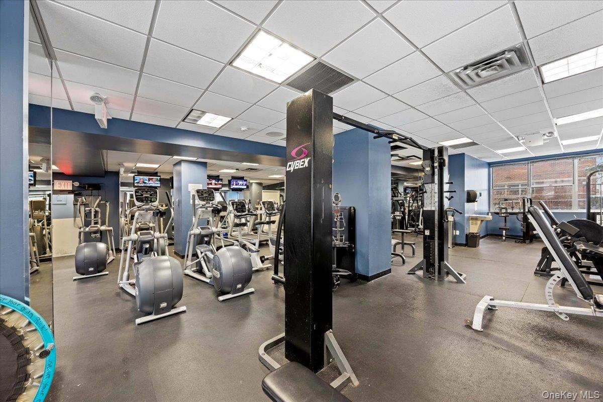 477 FDR Drive # M1602, New York (Manhattan), NY 10002