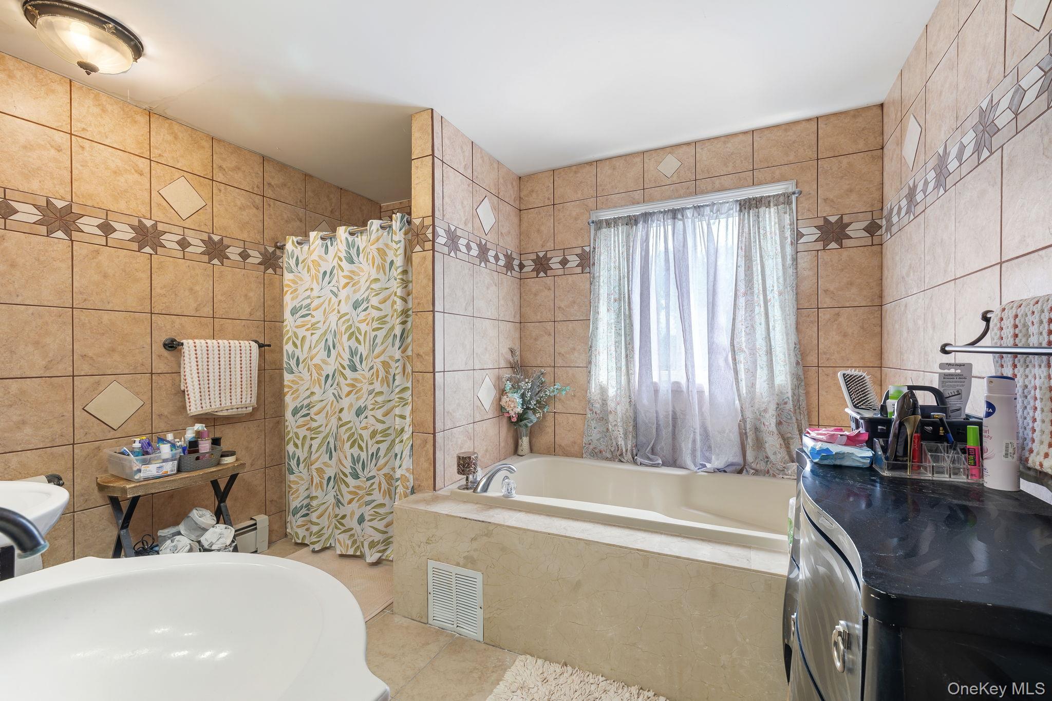 7 Angelas Way, Goshen, NY 10924