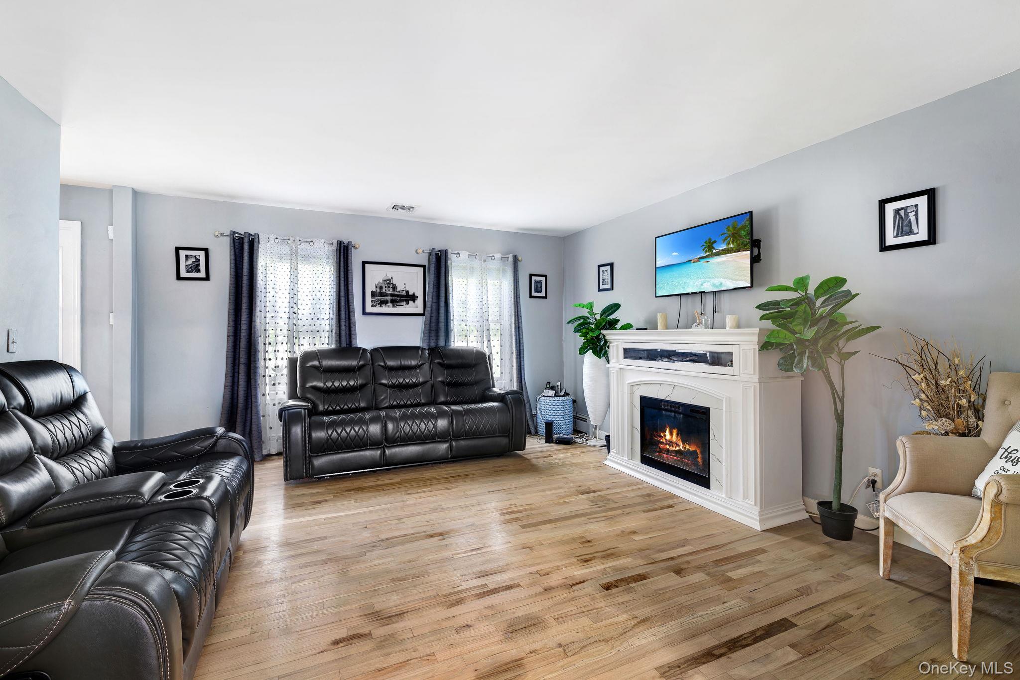 7 Angelas Way, Goshen, NY 10924