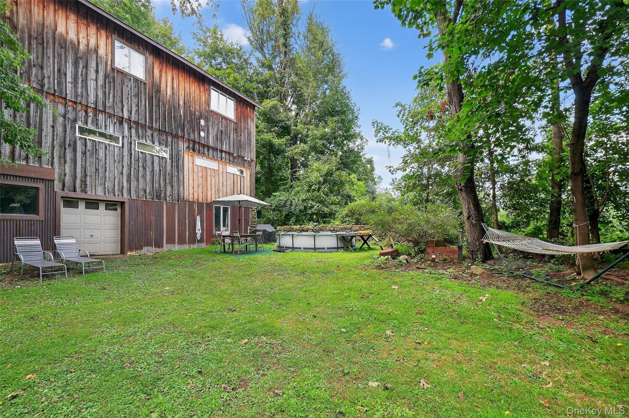 86 State Route 32 S, New Paltz, NY 12561