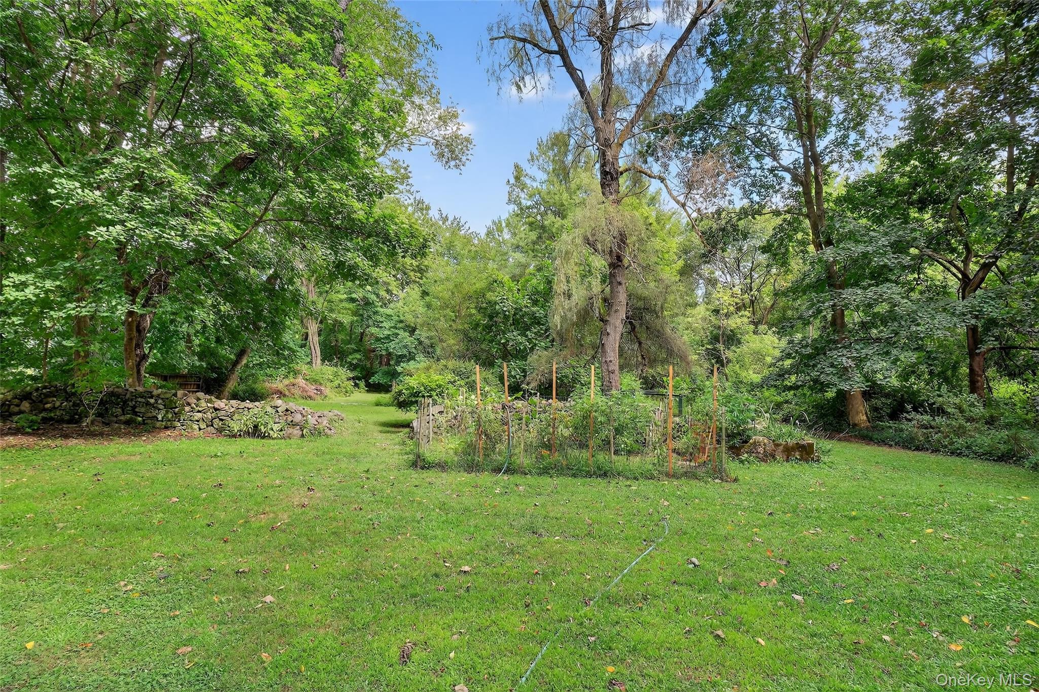 86 State Route 32 S, New Paltz, NY 12561