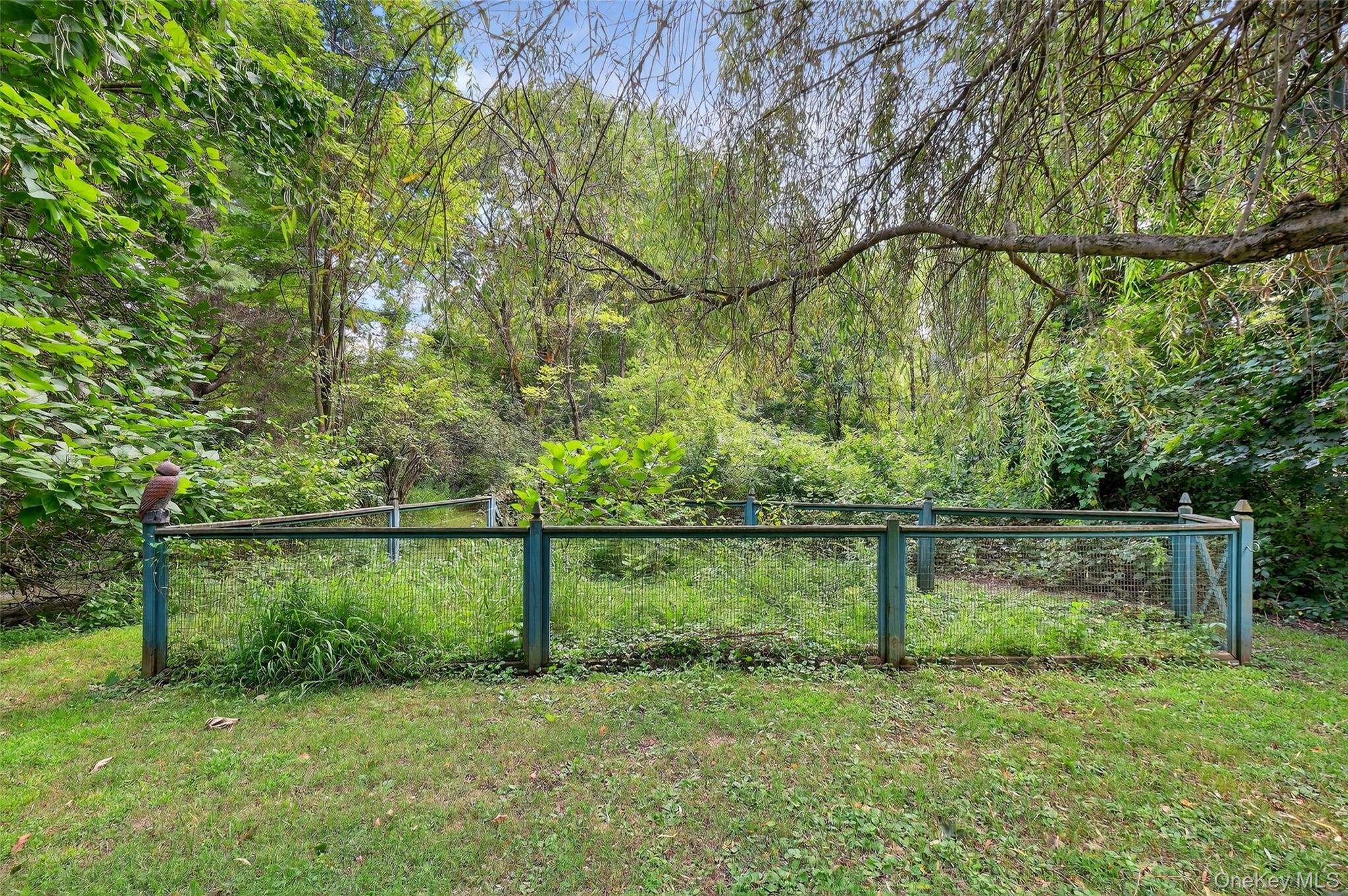 86 State Route 32 S, New Paltz, NY 12561