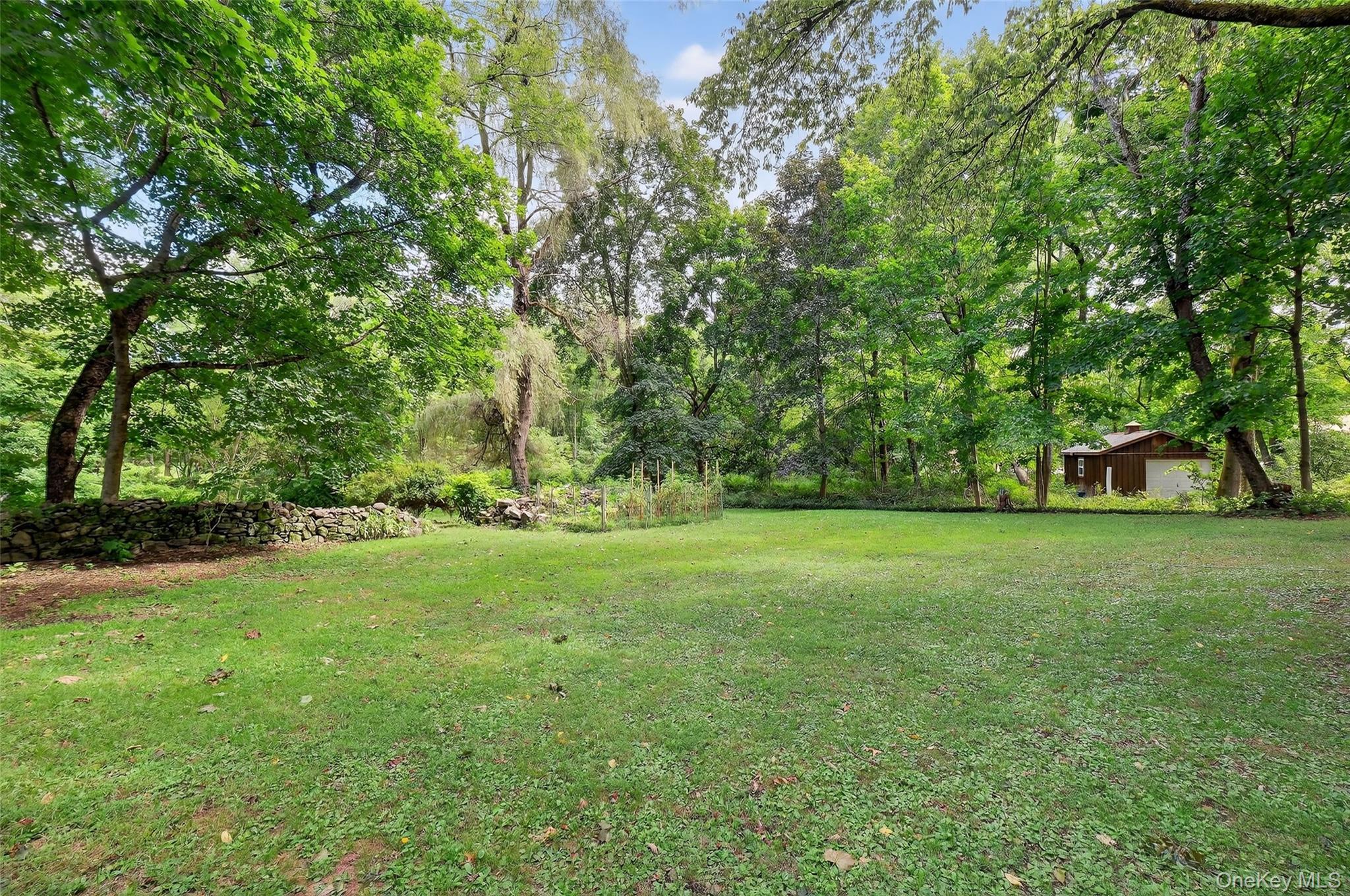 86 State Route 32 S, New Paltz, NY 12561