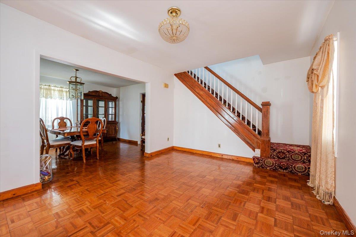 12253 Milburn Street, Saint Albans, NY 11413