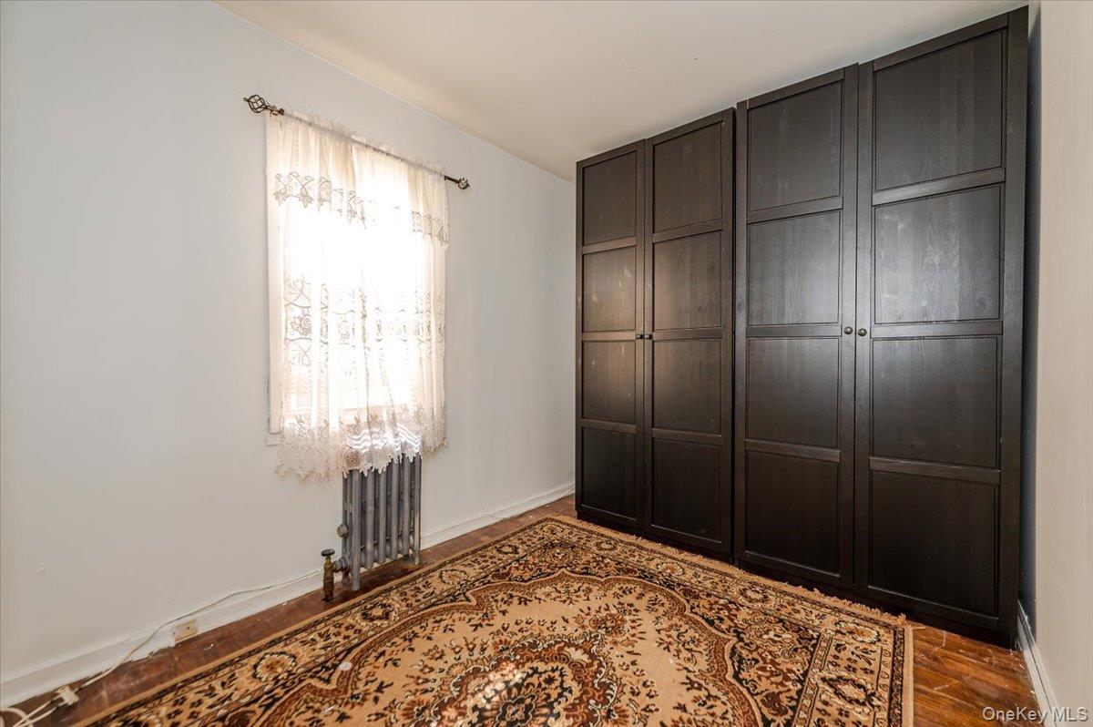 12253 Milburn Street, Saint Albans, NY 11413