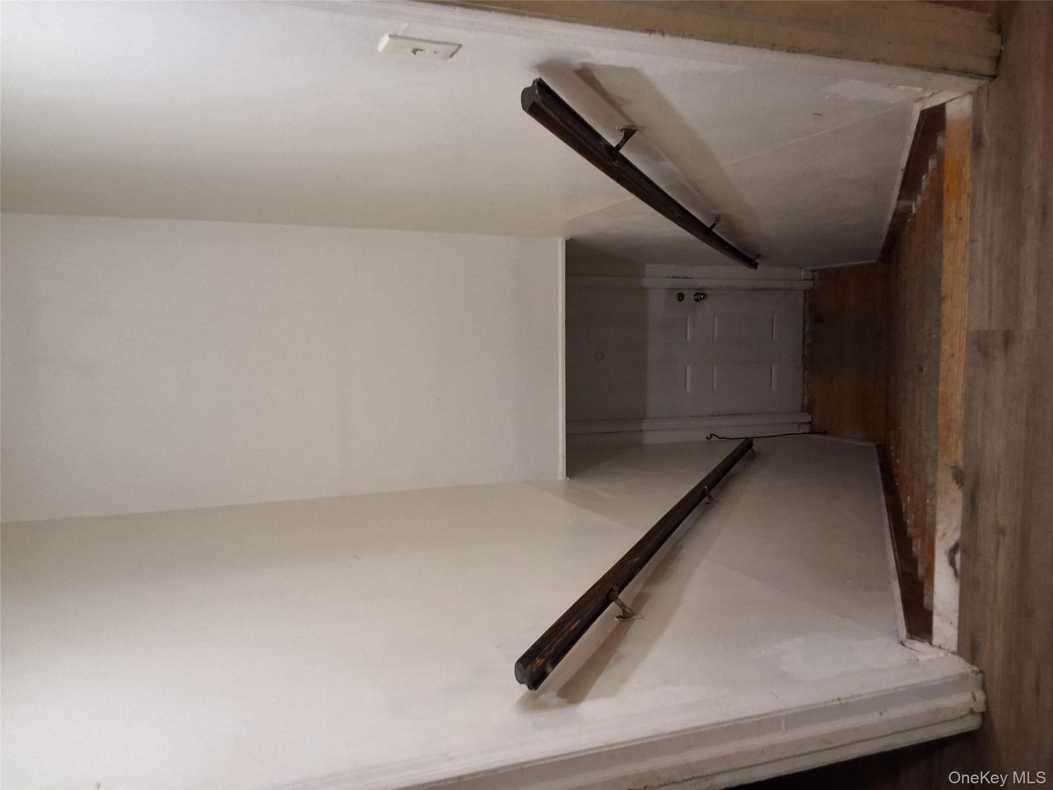 84 North Road, Bloomingburg, NY 12721