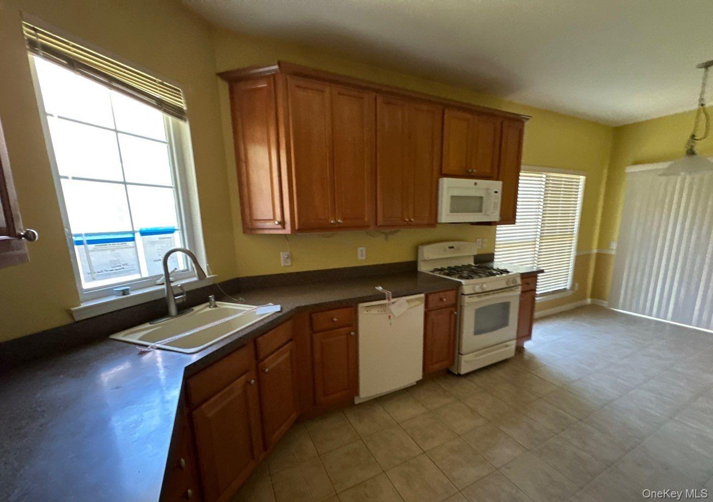 68 Louden Loop, Mount Sinai, NY 11766