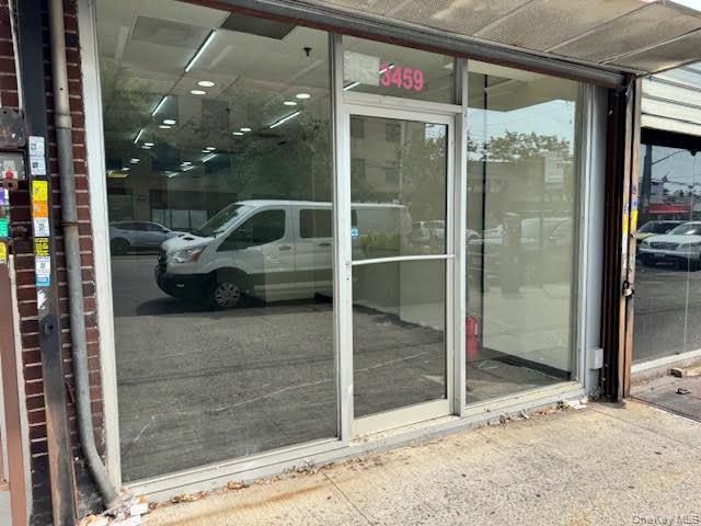 3459 E Tremont Avenue, Bronx, NY 10465
