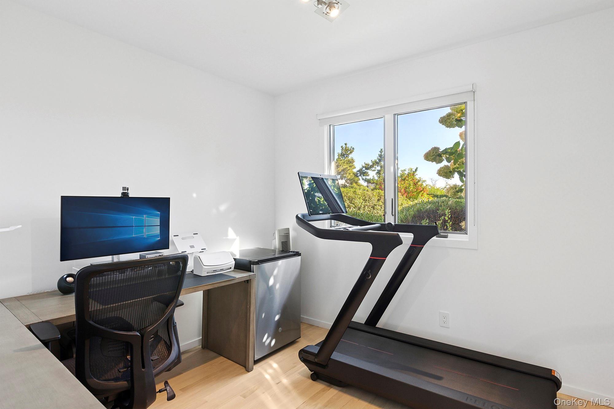 4 Bayberry Lane, Remsenburg, NY 11960