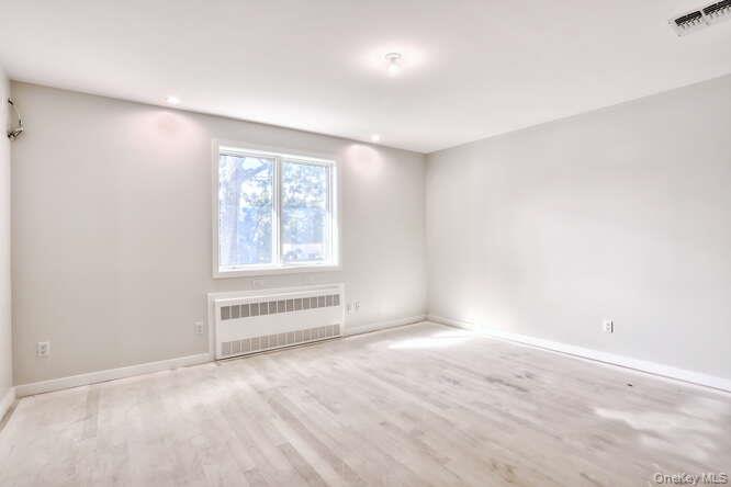 105 Grove Street # 202, Monsey, NY 10952