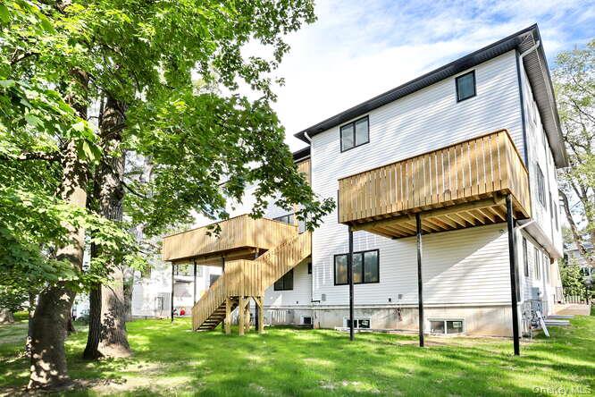 105 Grove Street # 202, Monsey, NY 10952