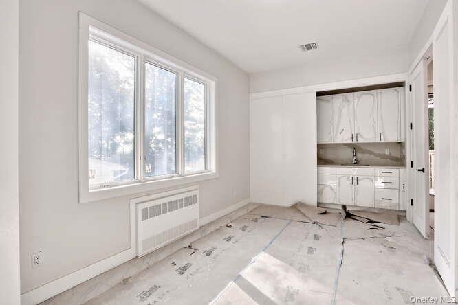 105 Grove Street # 202, Monsey, NY 10952