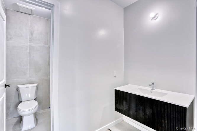 105 Grove Street # 202, Monsey, NY 10952