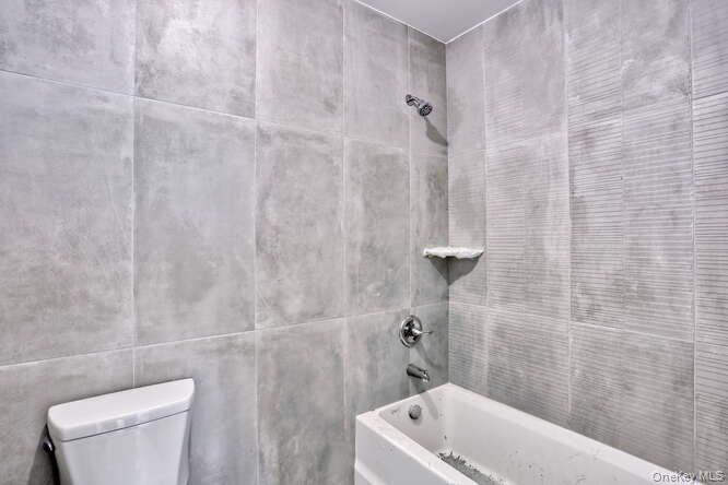 105 Grove Street # 202, Monsey, NY 10952