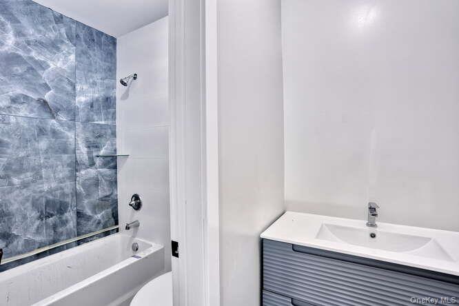 105 Grove Street # 202, Monsey, NY 10952