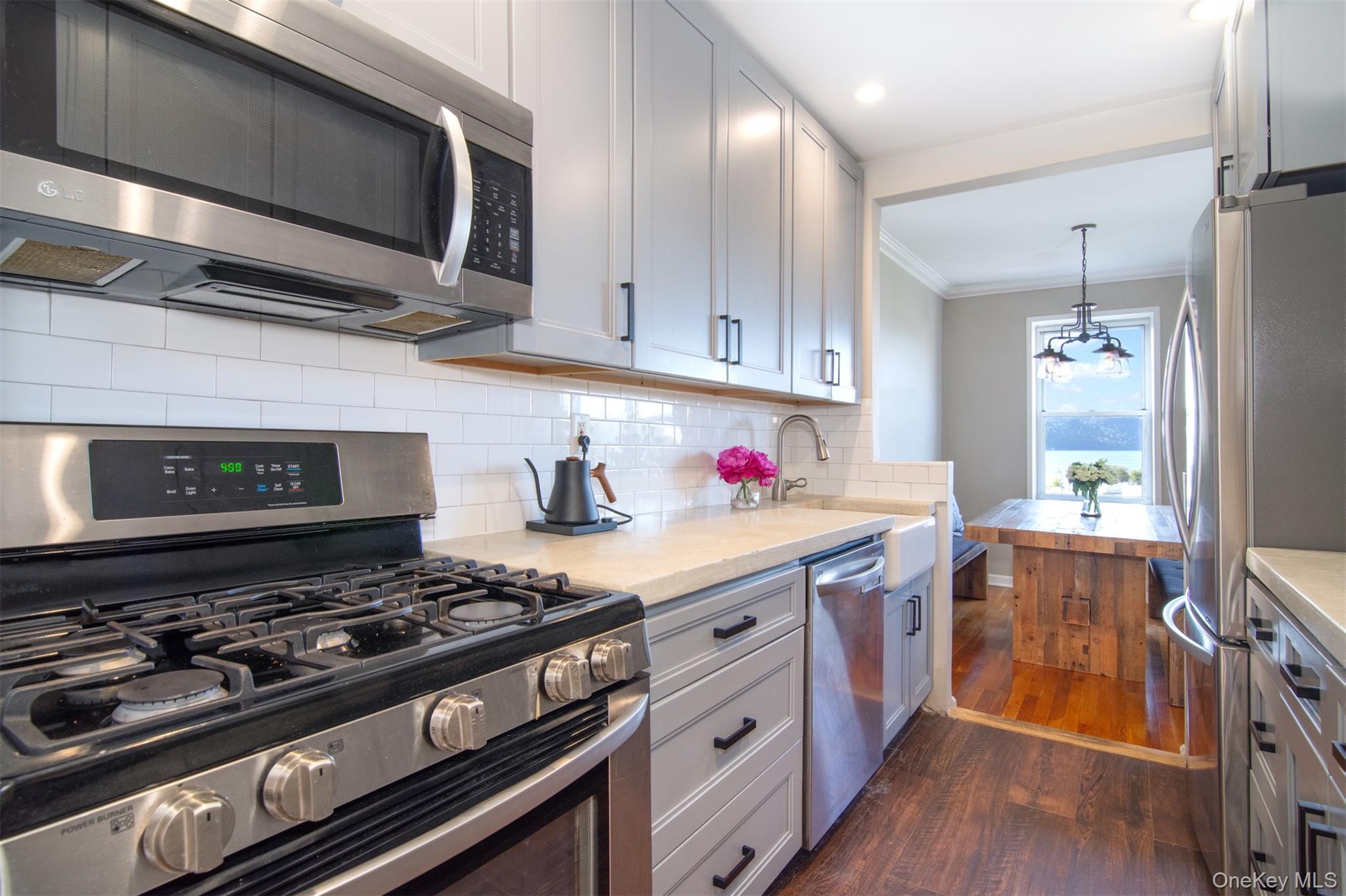 25 Sunnyside Drive # 4H, Yonkers, NY 10705