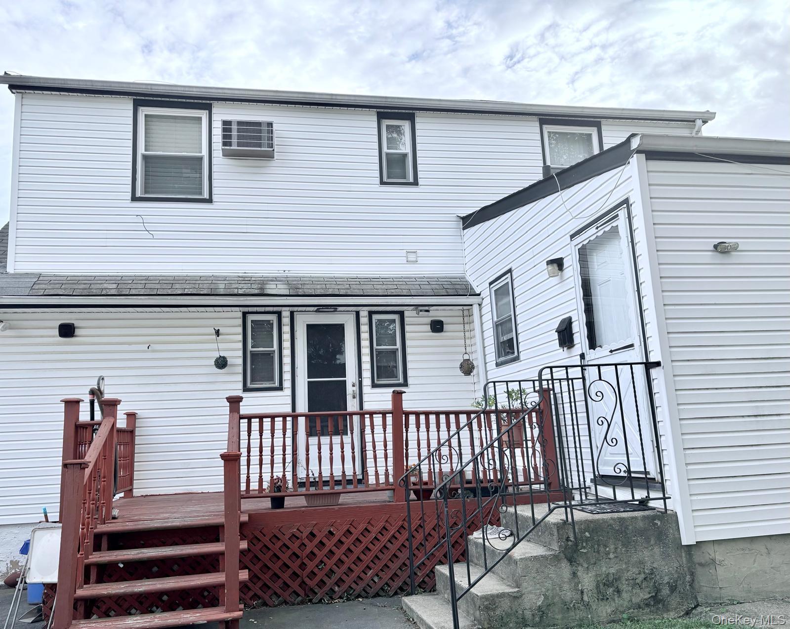 181 Martens Avenue, Valley Stream, NY 11580