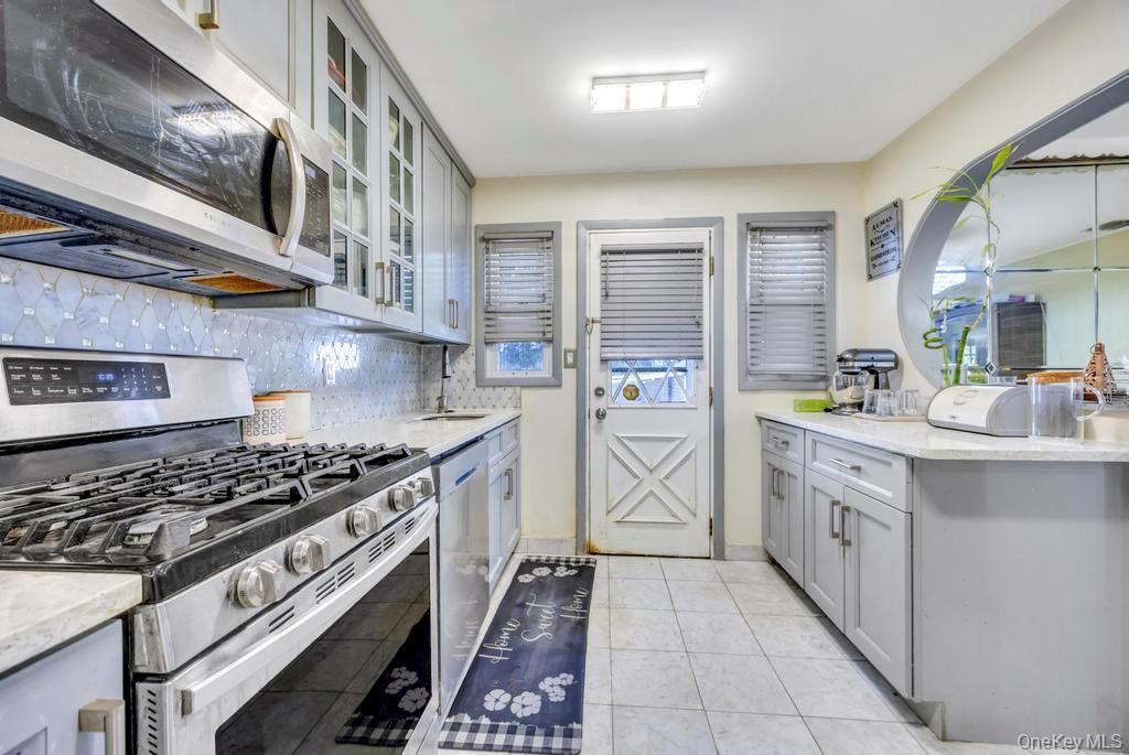 181 Martens Avenue, Valley Stream, NY 11580