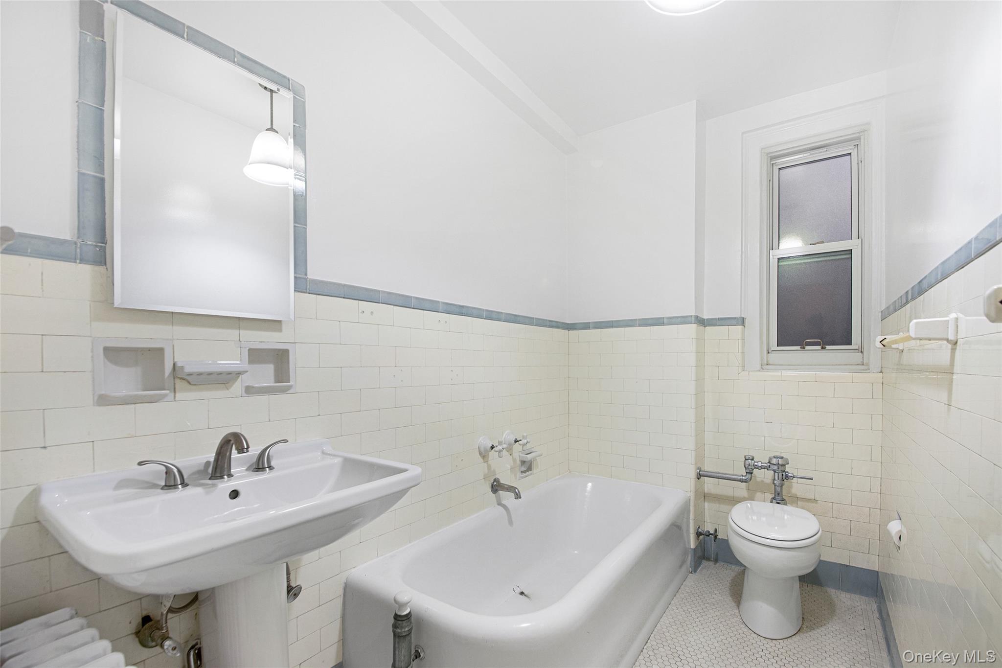 685 West End Avenue # 3C, New York (Manhattan), NY 10024